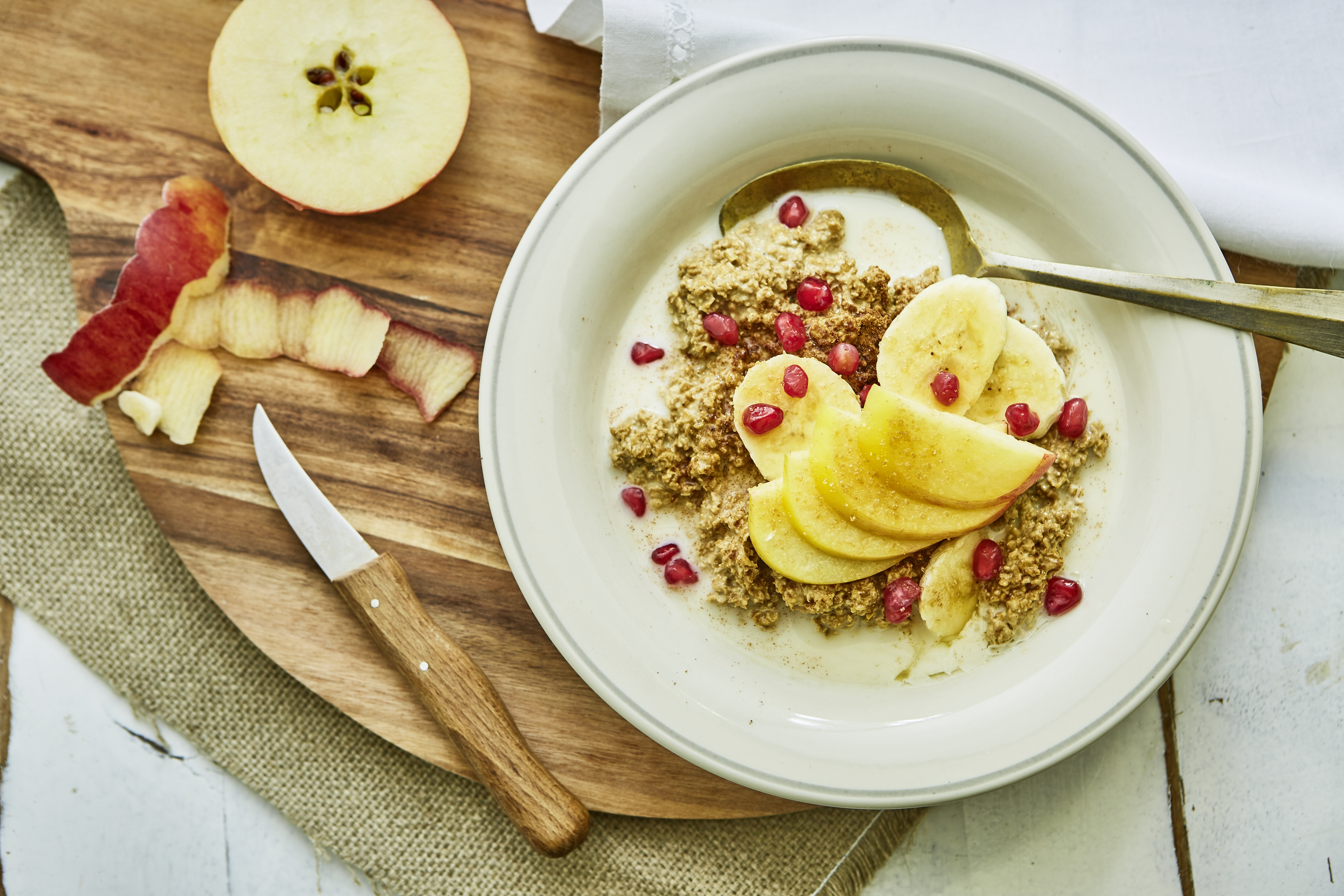 Porridge mit Zimt und Apfel
